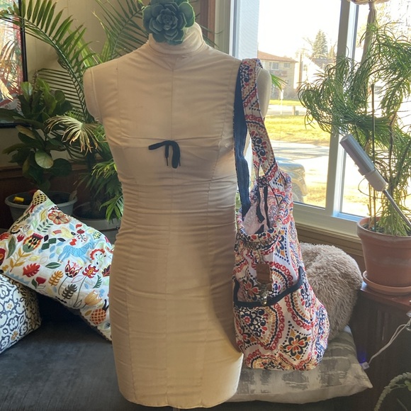 Thirty-one Retro Metro bag in Sunset Medallion pattern New in bag - Picture 8 of 8